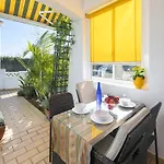 Holiday home With Terrace, Sea-view